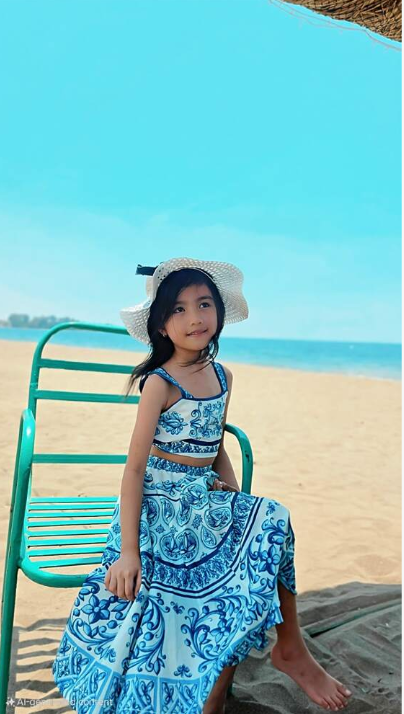 SHEIN Young Girl Bohemian Floral Print Camisole Top & Midi Skirt Set