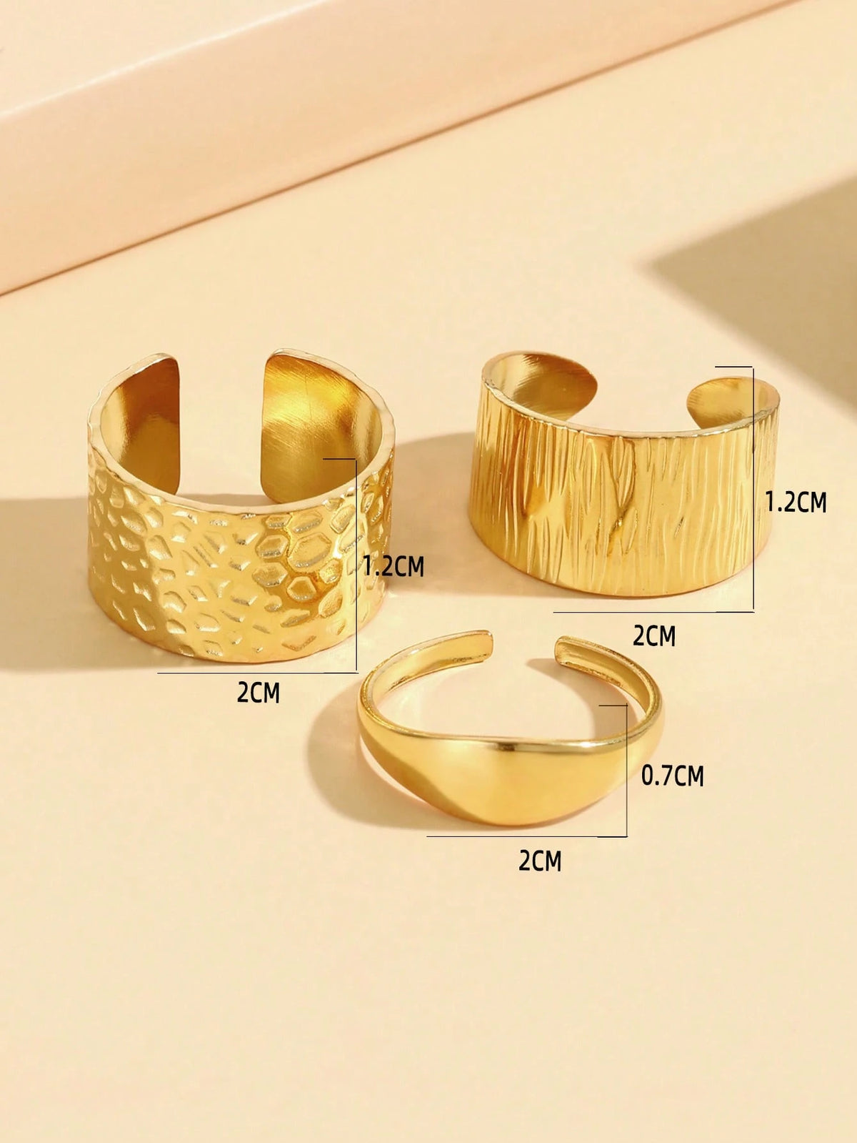 SHEIN 3pcs/Set Vintage Luxurious Asymmetrical Textured Open Ring, 18K Gold