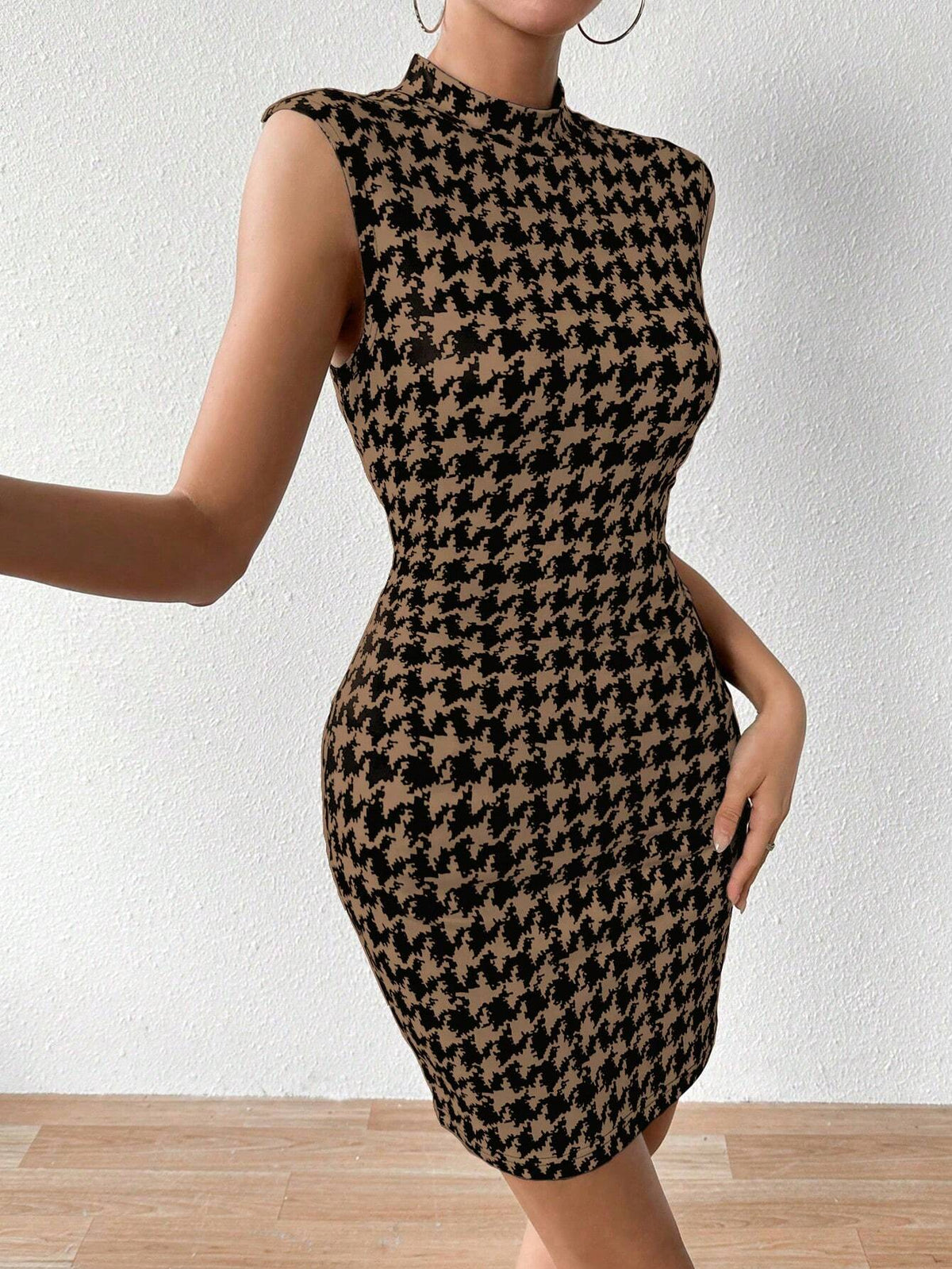 SHEIN Chiquease Women's Summer Sleeveless Bodycon Mock Neck Dress