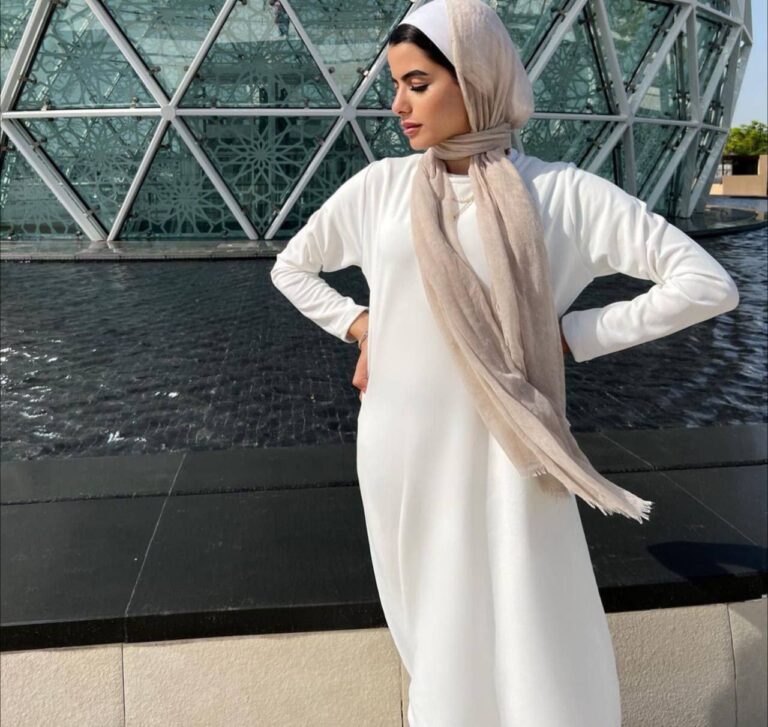 البيزك دريس الاسكوبا