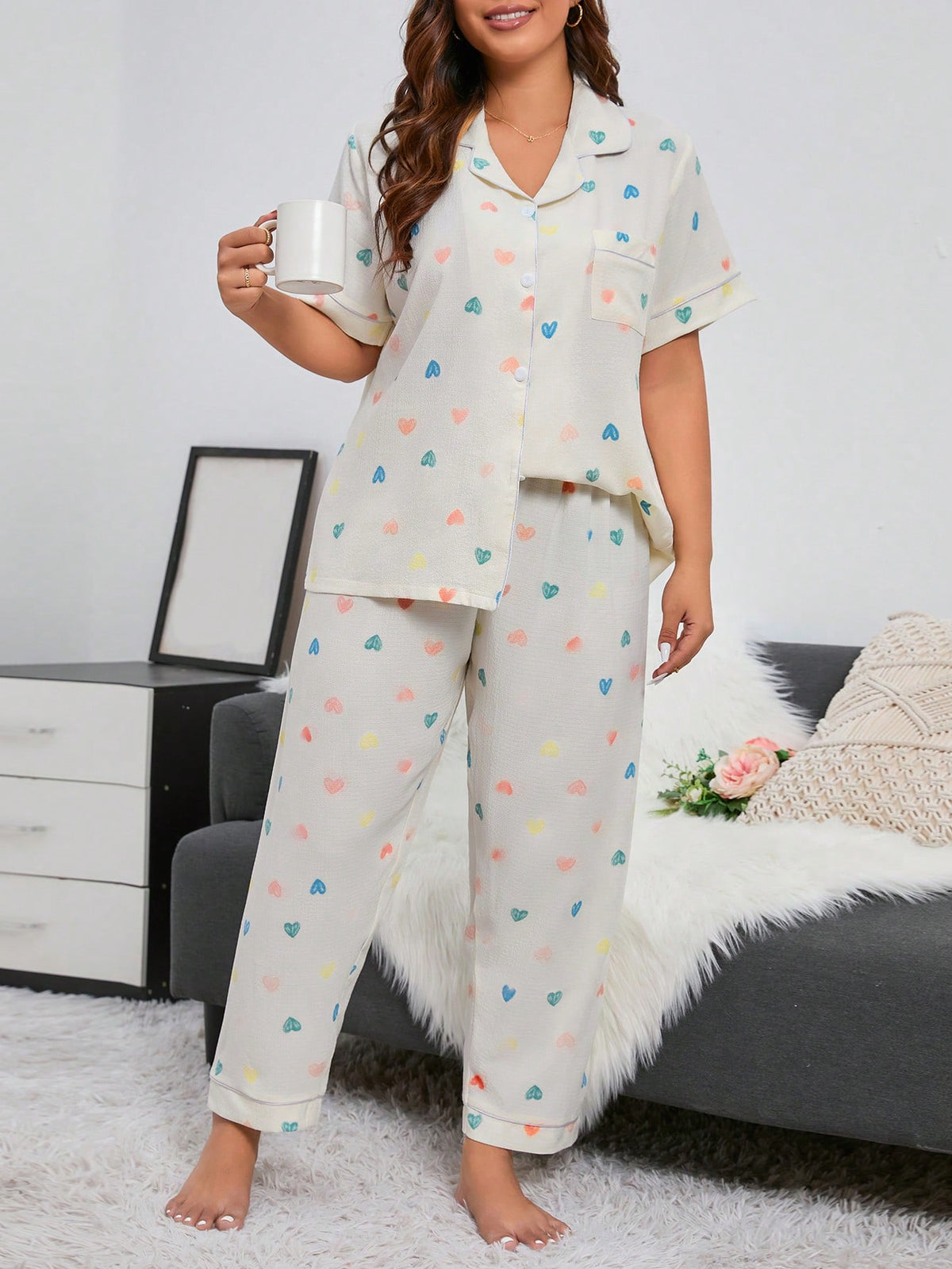 SHEIN Plus Heart Print Contrast Piping PJ Set Pajama Set
