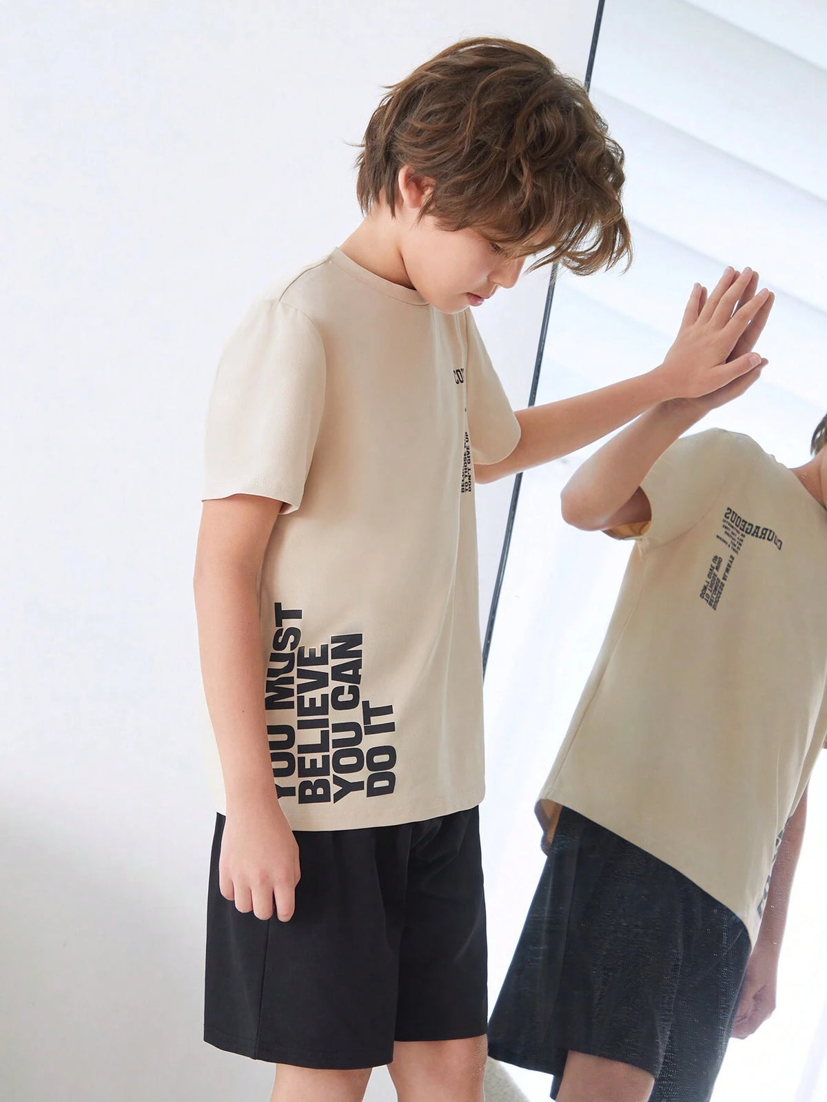 SHEIN Tween Boy Summer Simple Casual Letter Printed Short Sleeve T-Shirt And Shorts