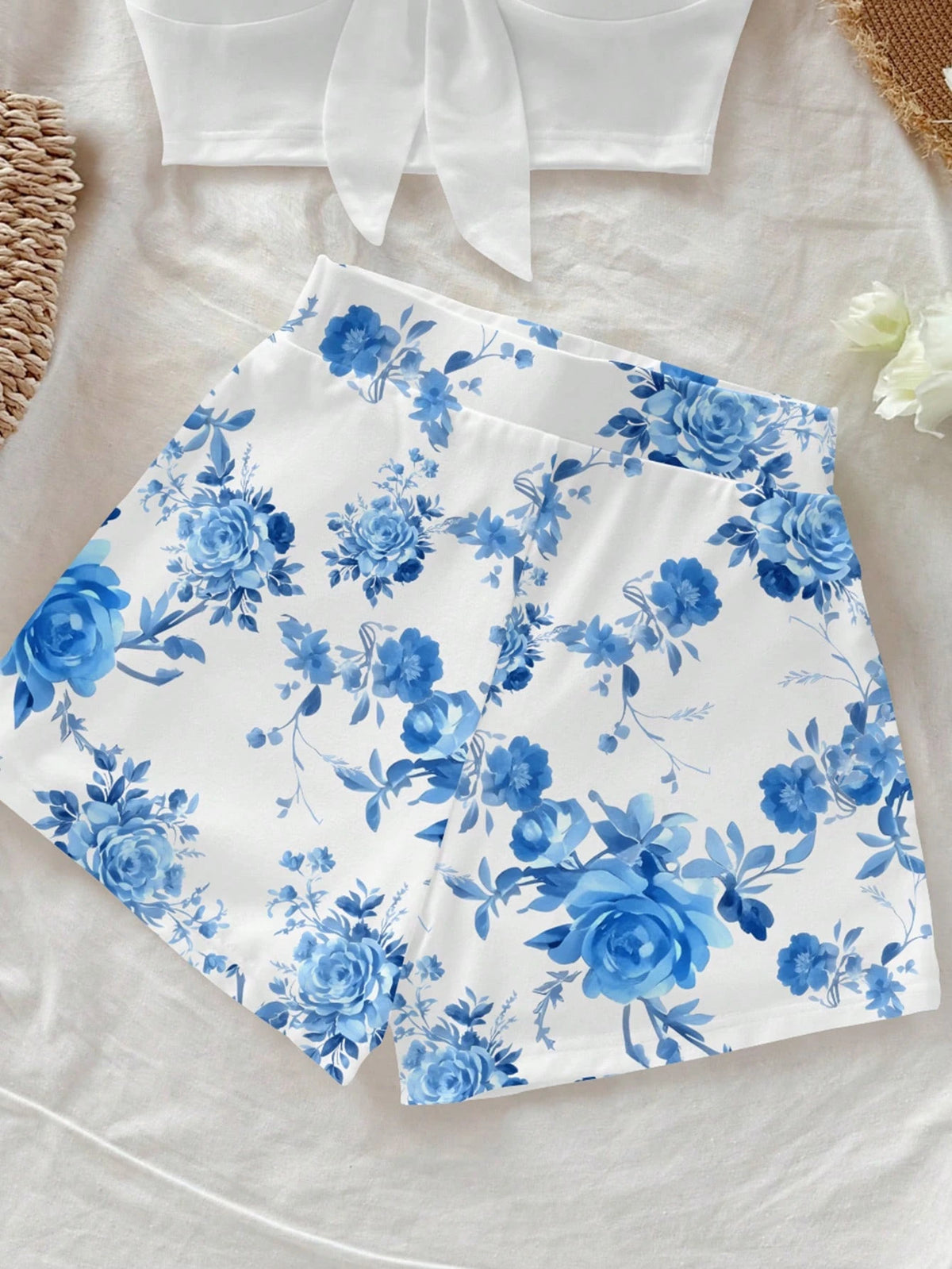 SHEIN Soleia 2pcs Set Blue Retro Floral Pattern Vintage Style Casual Vacation Sexy