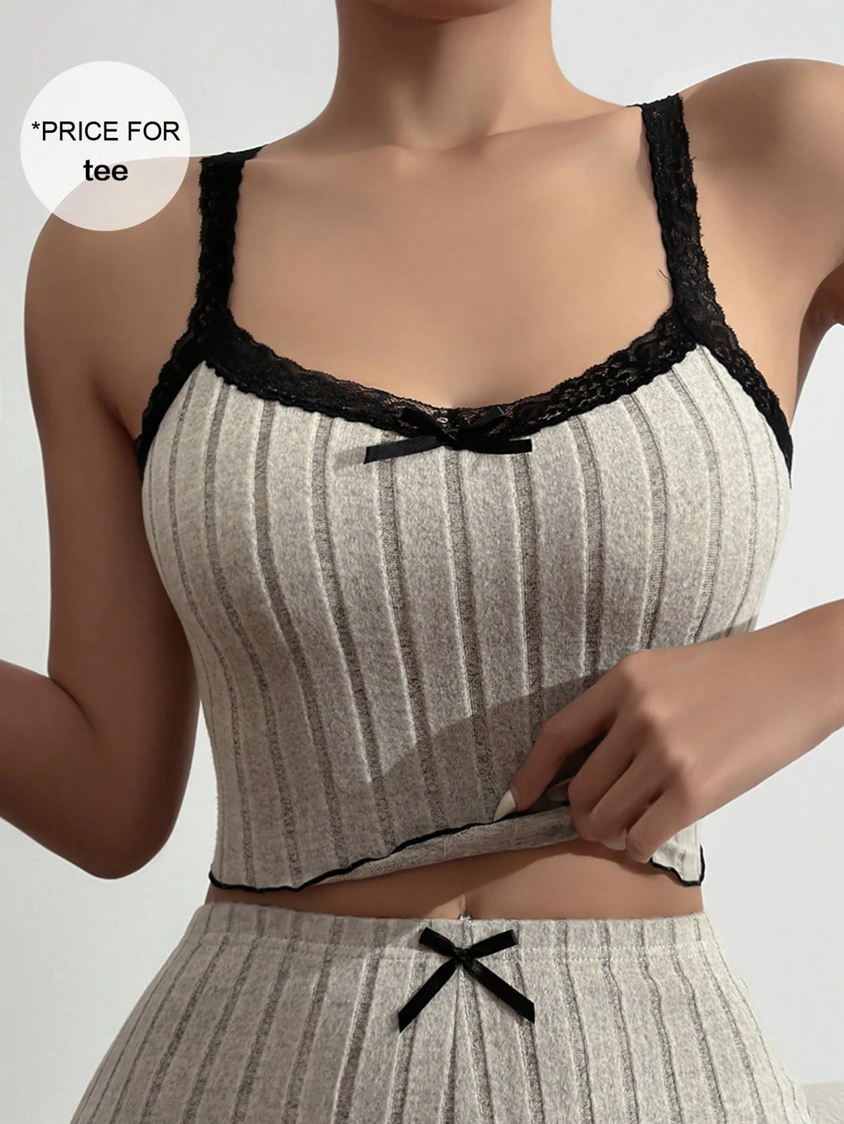 SHEIN Women Splicing Lace Bow Detail Decorated Cami Top Pajamas