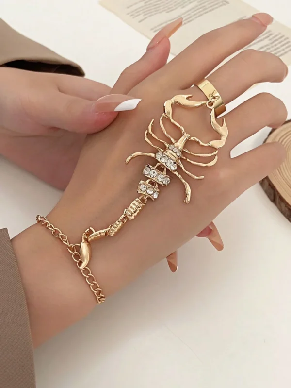SHEIN 1Pc Exaggerated Scorpion Finger Bracelet Female Sweet Cool Spicy Girl Micro Set Gemstone Stereoscopic Scorpion Single Trendy Fashion