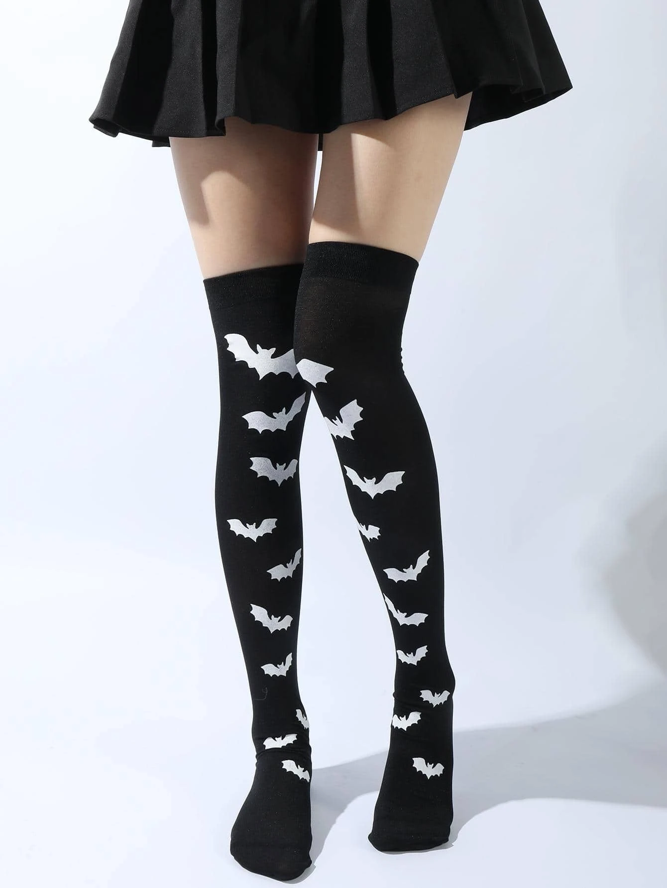 SHEIN 1 Pair Halloween Holiday Print Women Thigh High Socks