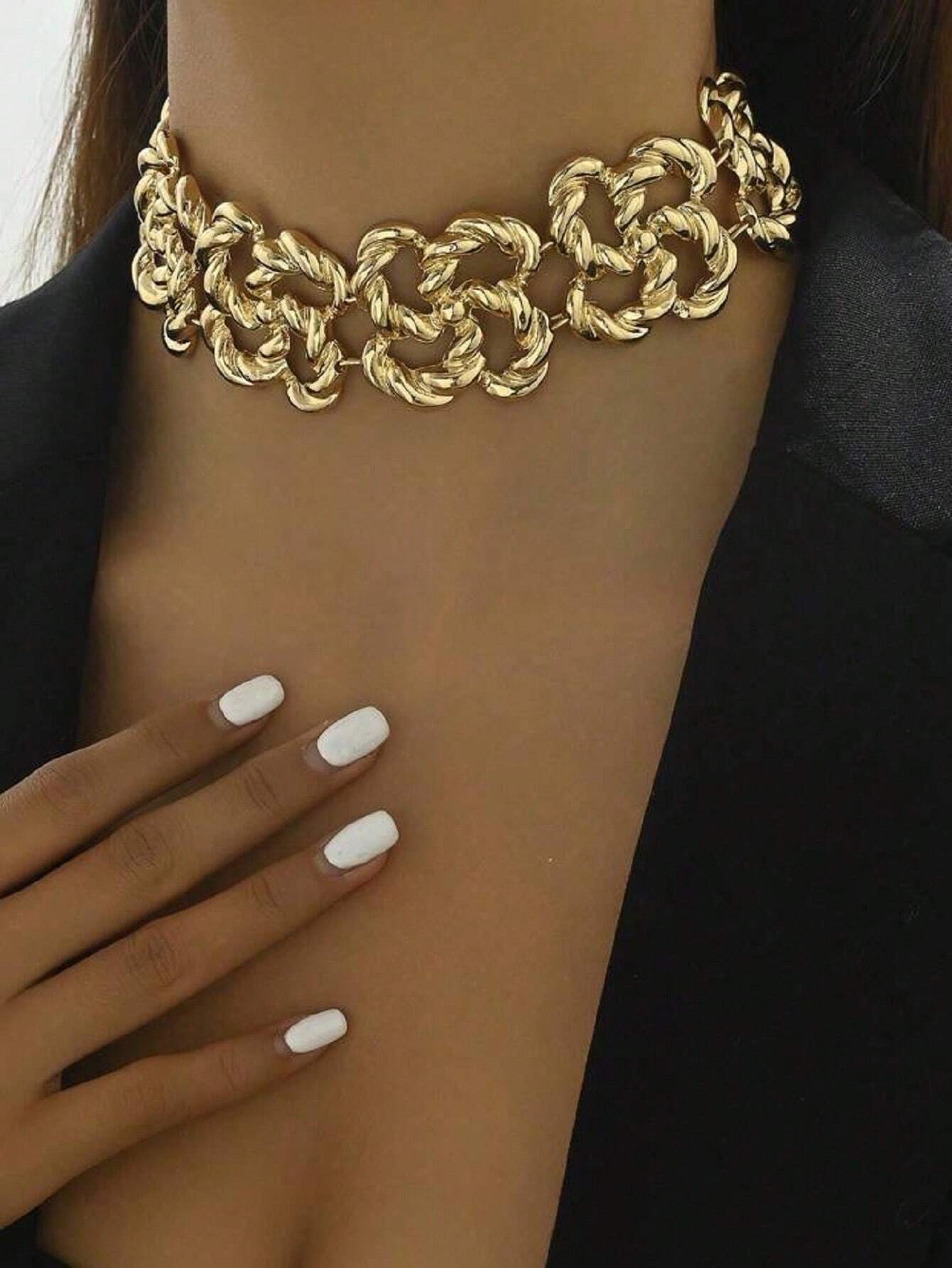 SHEIN 1pc Fashionable Metal Geometric Spiral Hollow Out Flower