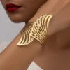 SHEIN 1pc Fashionable Simple & Casual Wing Style Bracelet For Summer