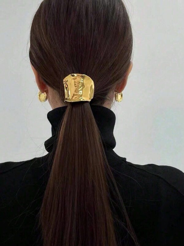 SHEIN 1pc Metallic Hollow Out Hairpin Ponytail Holder