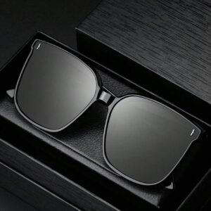 SHEIN 1pc Unisex Polarized Fashion Glasses, Fashionable & Versatile, UV Protection