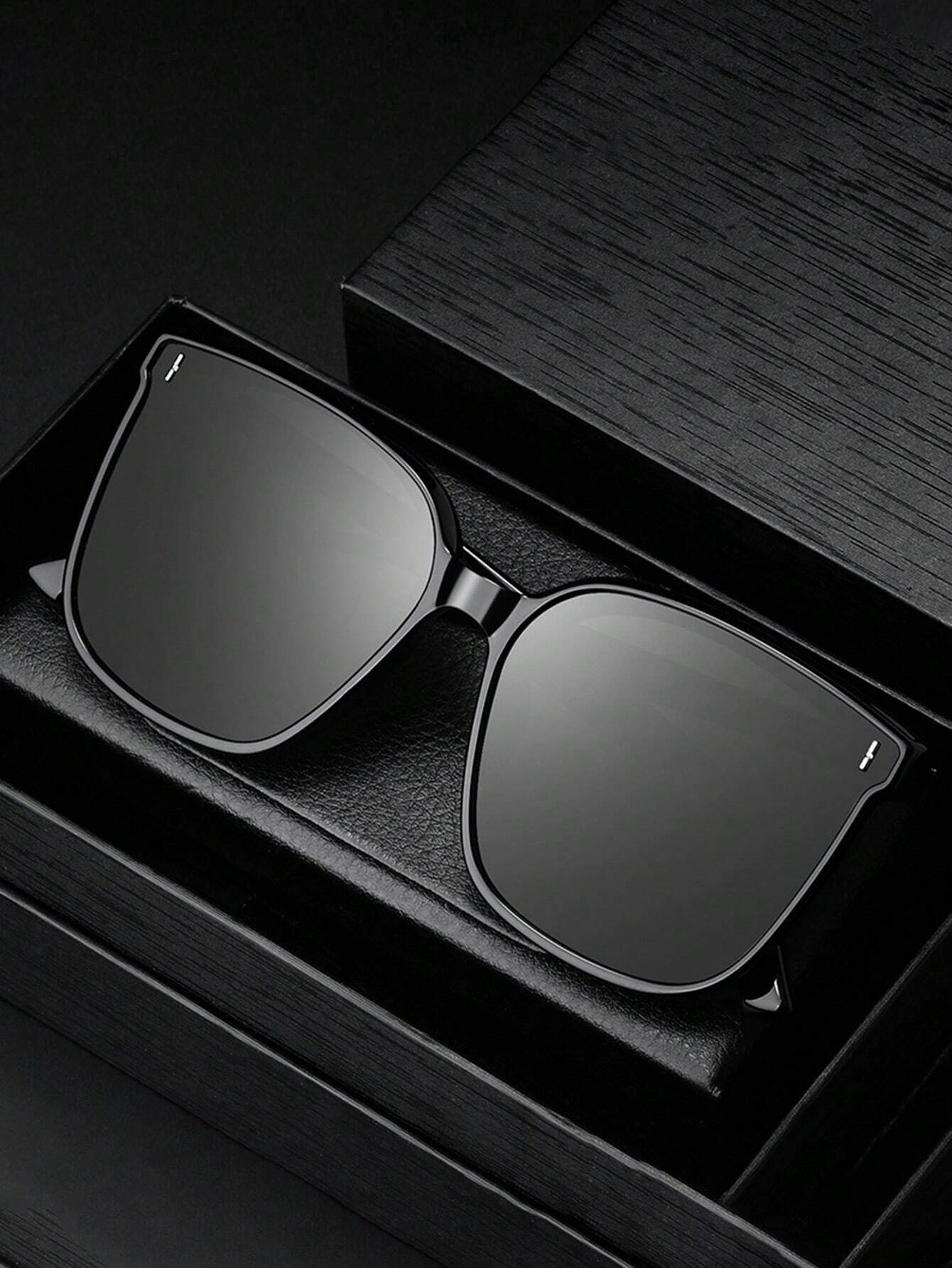 SHEIN 1pc Unisex Polarized Fashion Glasses, Fashionable & Versatile, UV Protection