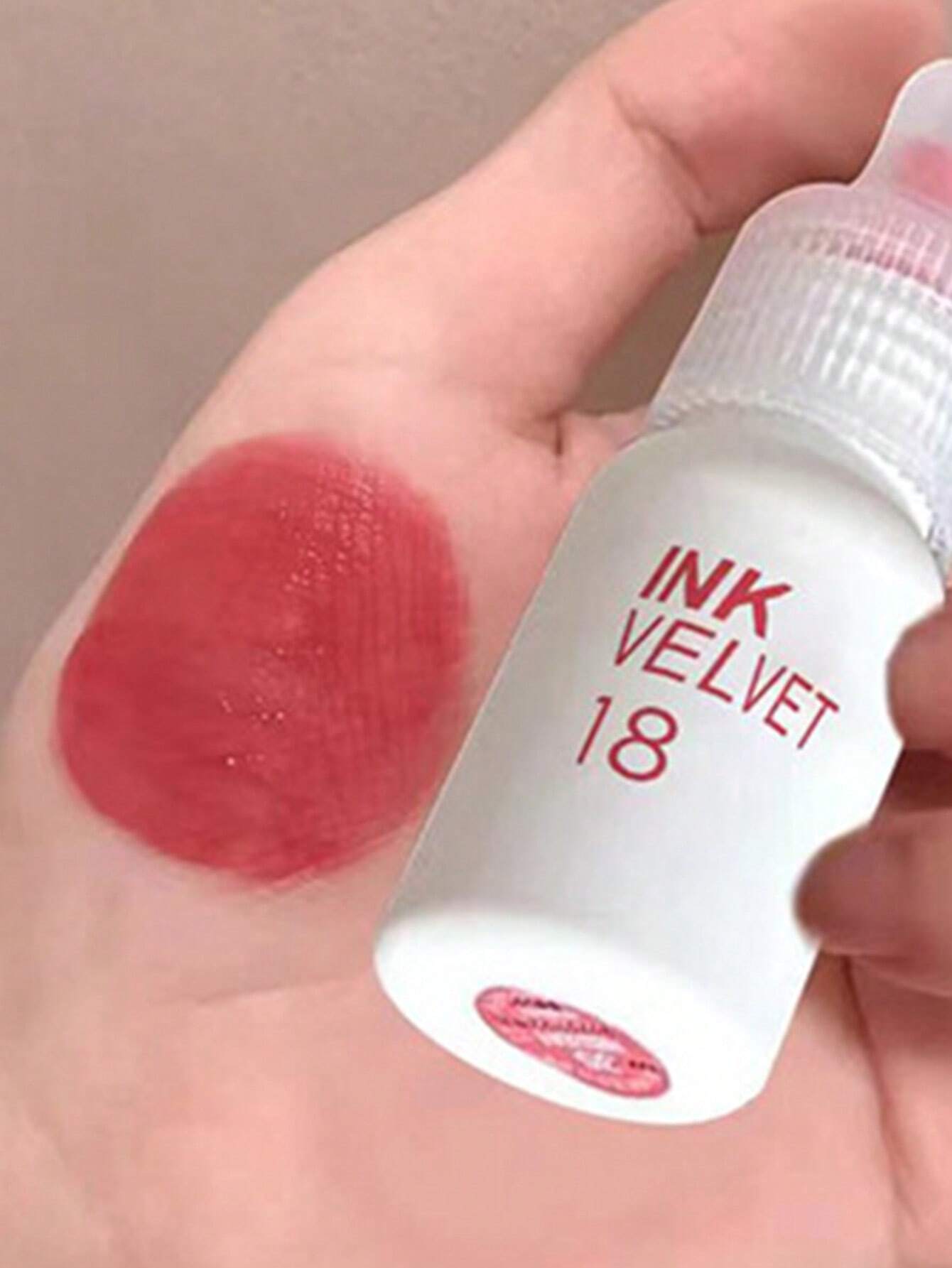 shein DAIMANPU Water Gloss Lip Glaze,Milk Bottle Design Non-Fading Moisturizing Long-Lasting Liquid Lipstick Lightweight Texture Lip Glaze