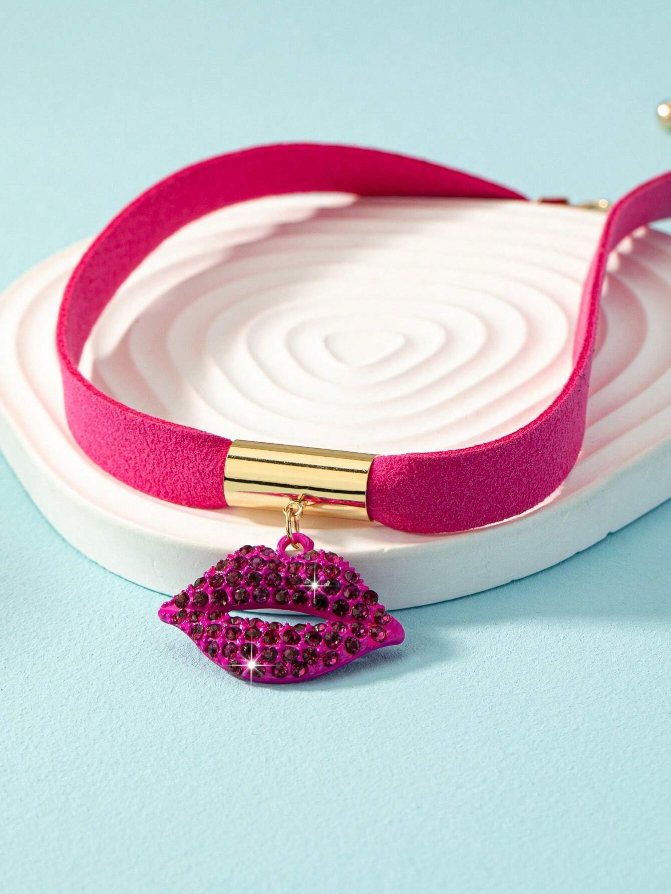 shein 1pc V-Shaped Multi-Color Fashionable Necklace - Image 2