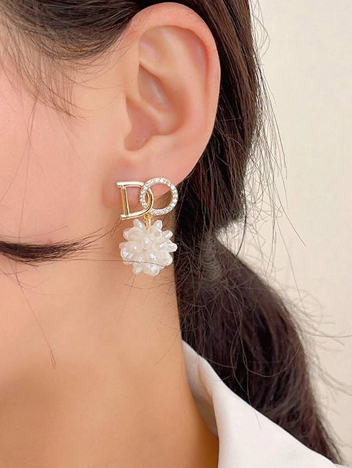 shein Rhinestone Letter & Flower Decor Earrings - Image 3