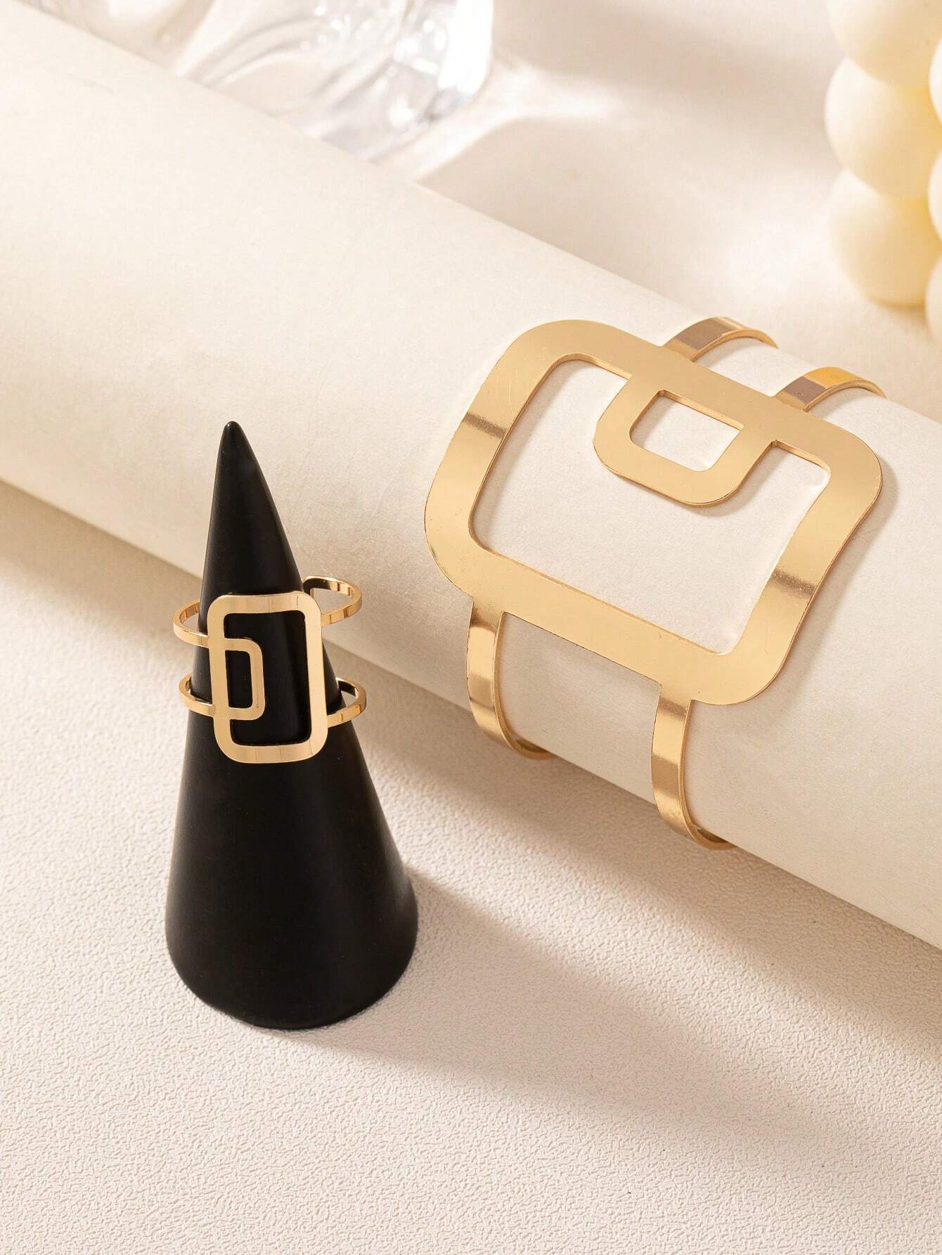 SHEIN 1 Set European And American Fashionable Chic Personality Openwork Geometric Cuff Bracelet And Ring