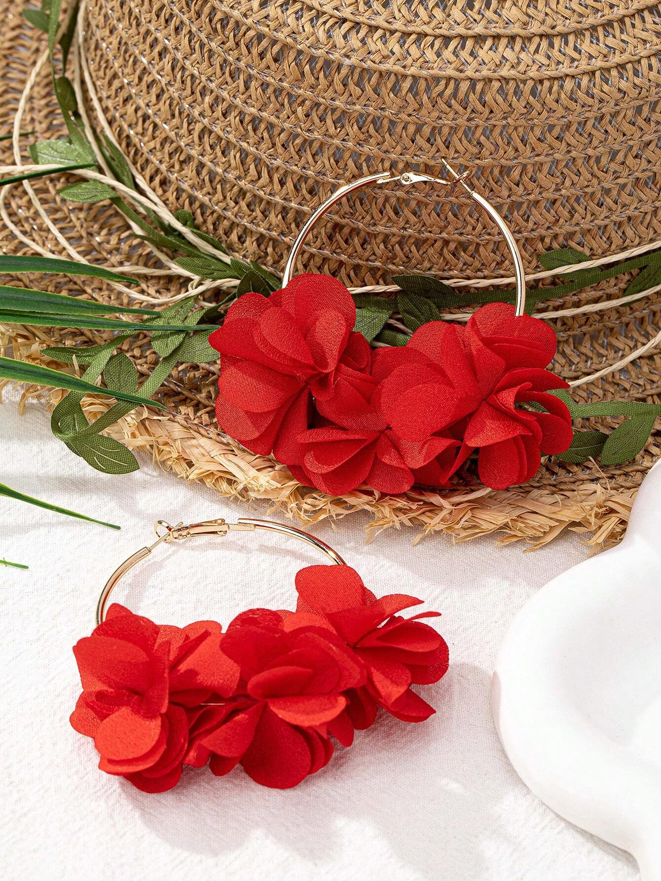 SHEIN Fashionable Charm Floral Hoop Earrings