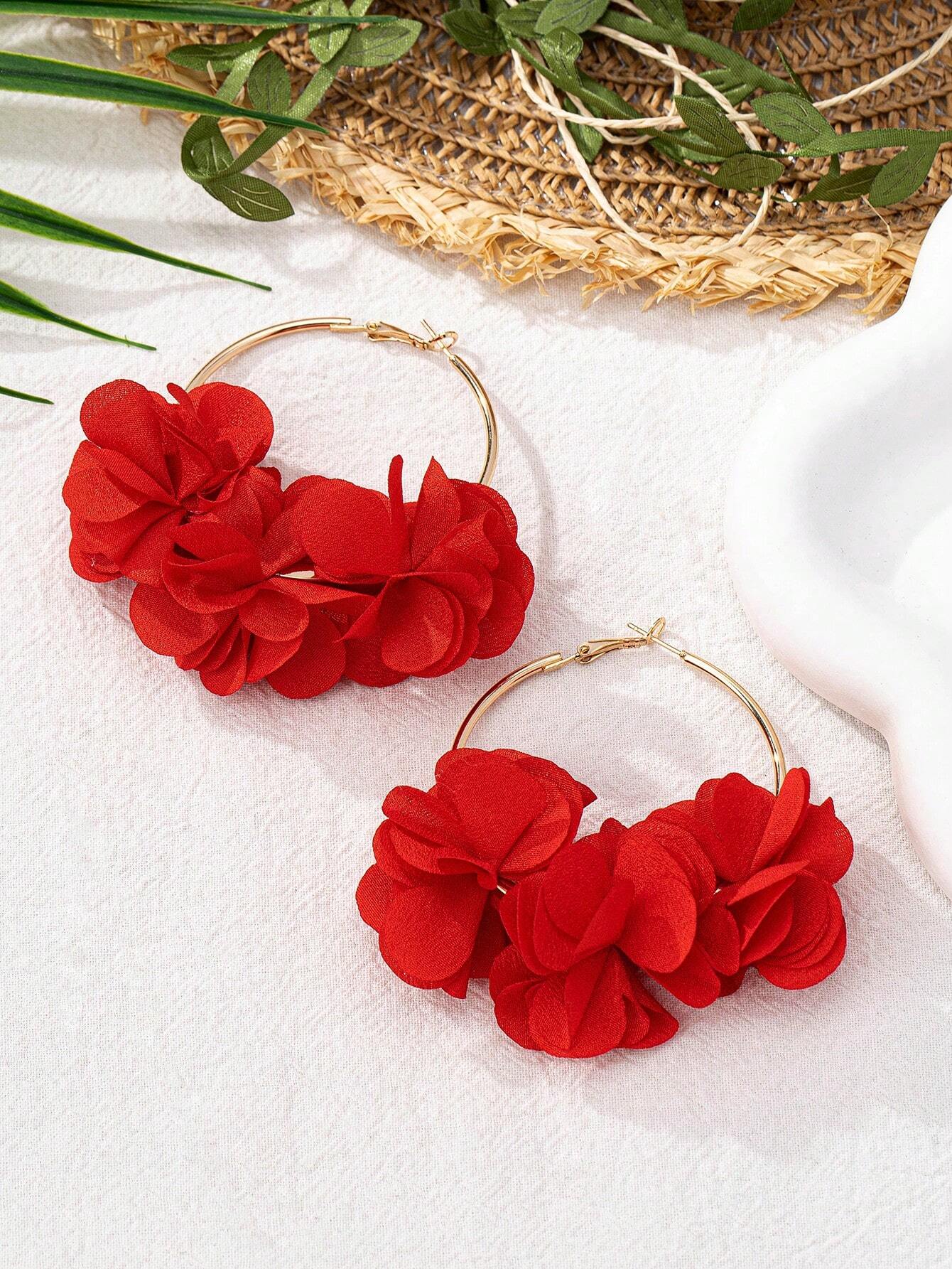 SHEIN Fashionable Charm Floral Hoop Earrings