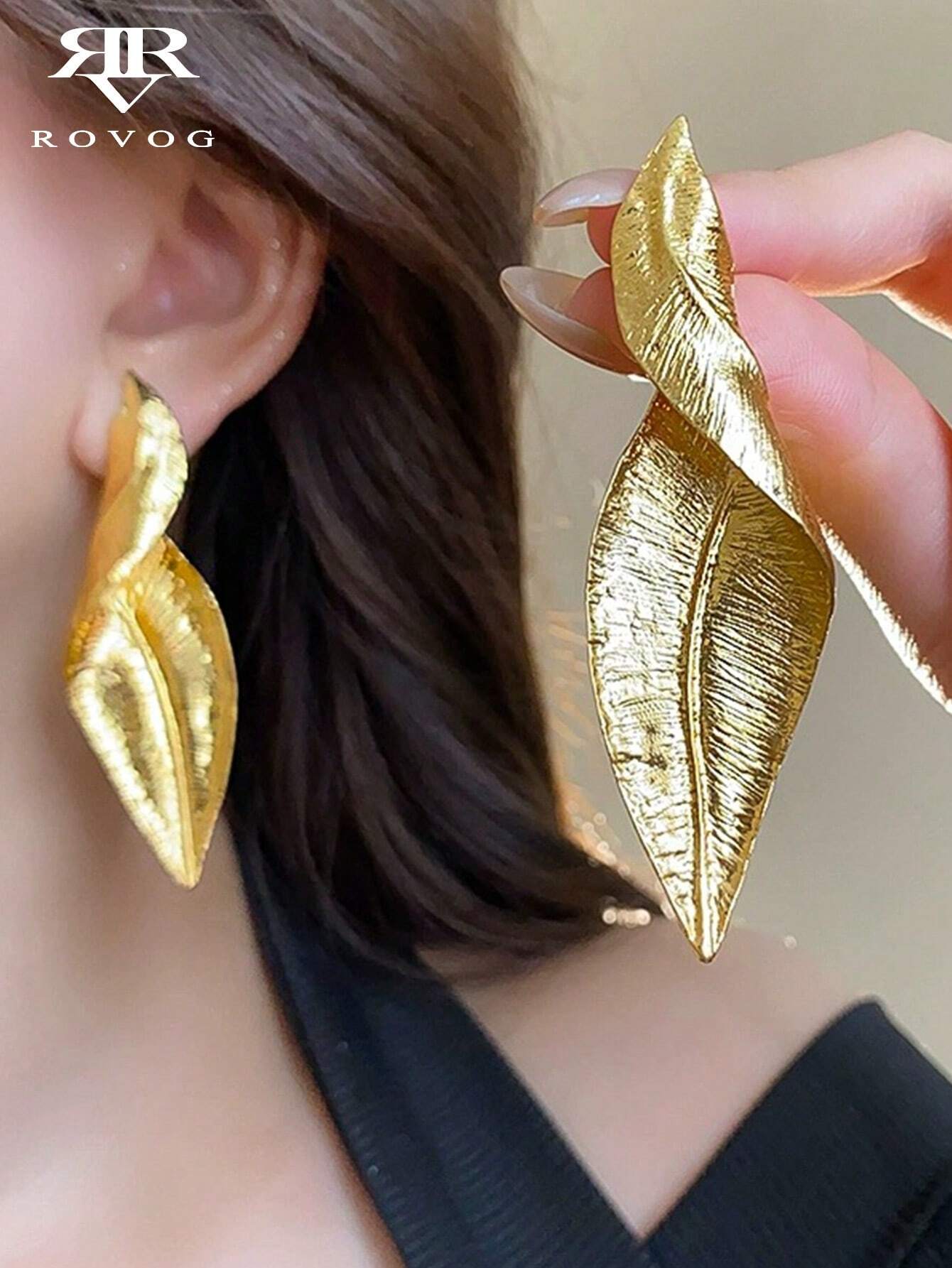 SHEIN Stylish Exaggerated French Vintage Asymmetrical Twisted Metal Leaf Elegant Party Personality Earrings
