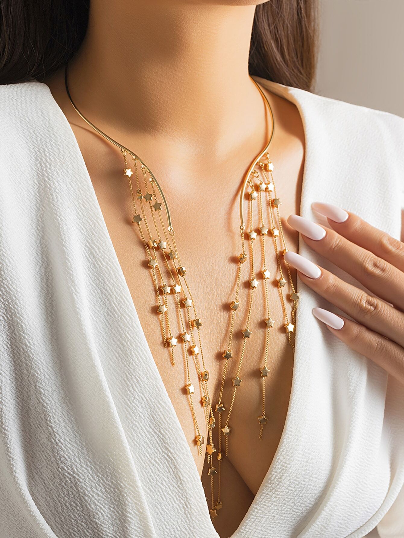 SHEIN 1pc Ladies' Asymmetrical Star Shaped Tassel Charm Necklace