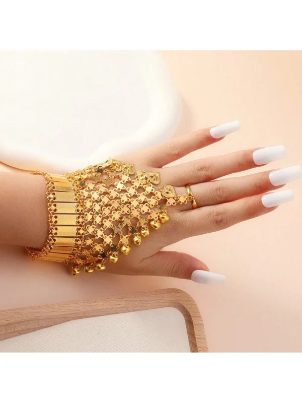 shein Gold Heart Tassel Chain Finger Ring, Jewelry Accessory For Dance Performance