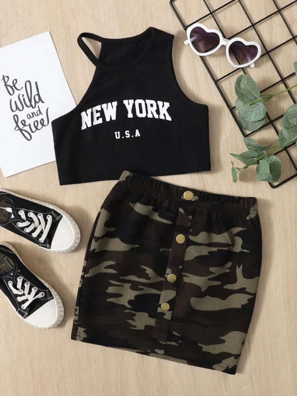 SHEIN Young Girl Letter Graphic Asymmetrical Neck Top & Camo Print Skirt