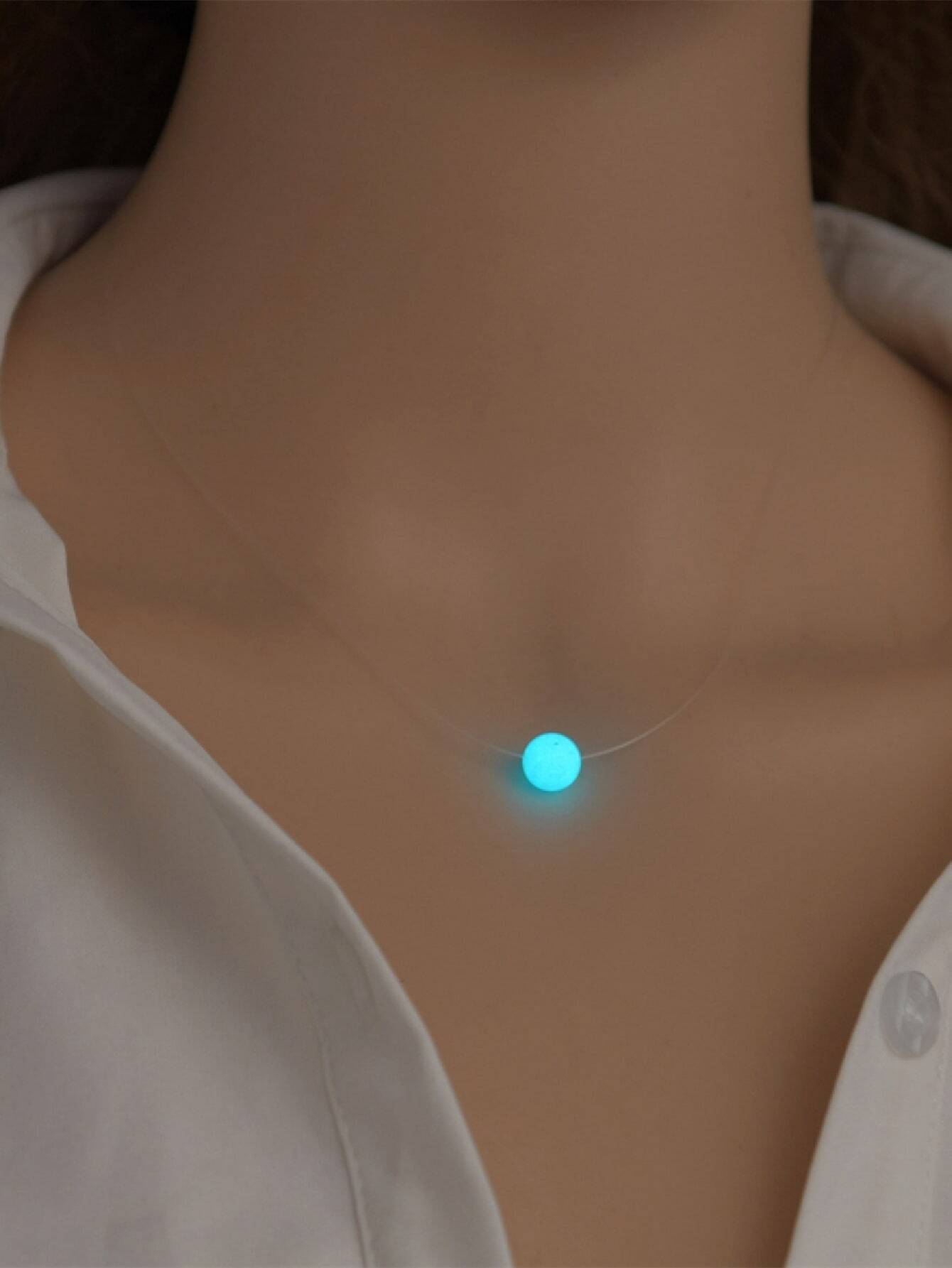 SHEIN 1pc Fashion PMMA Glow In The Dark Bead Pendant Necklace