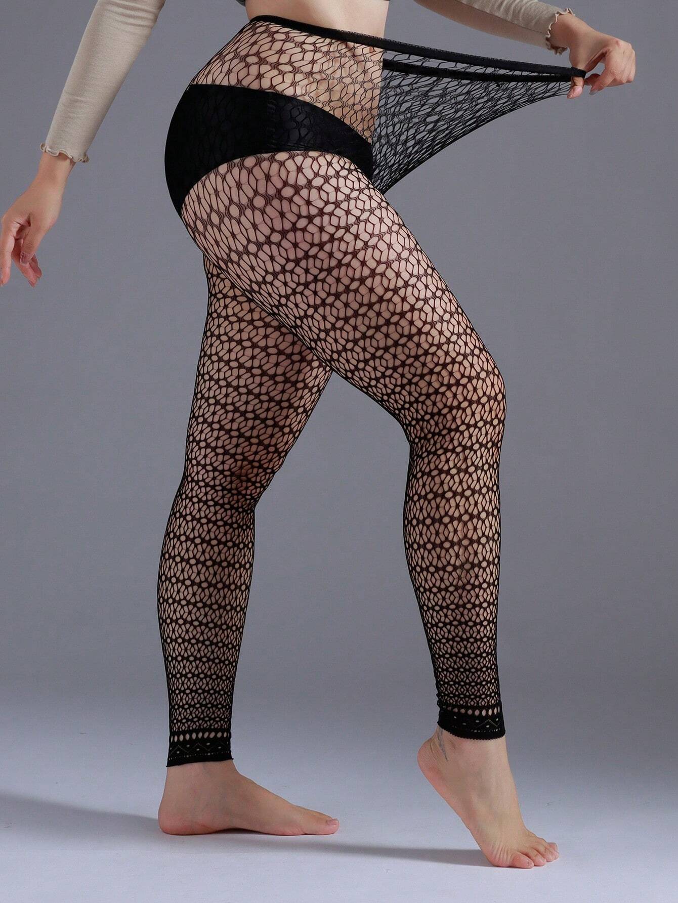 SHEIN 1pc Spring/Summer 2024 Women's One Size Fishnet Stockings With Hollow Out Design
