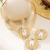SHEIN 1set Luxury Exaggerated Creative Metal Large Pearl Stud Earrings, Pearl Necklace
