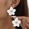 SHEIN 1 Pair Delicate Multicolored Dopamine Flower