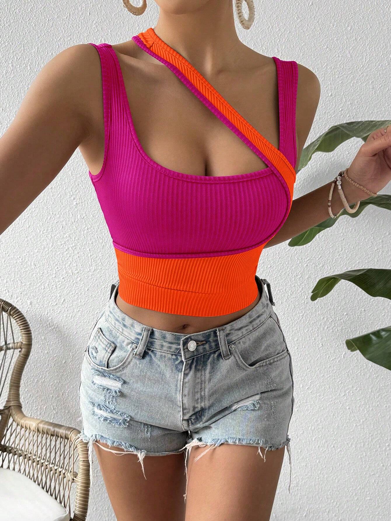 SHEIN Rafferiza Women's Fashionable Color-Block Asymmetrical Camisole Top