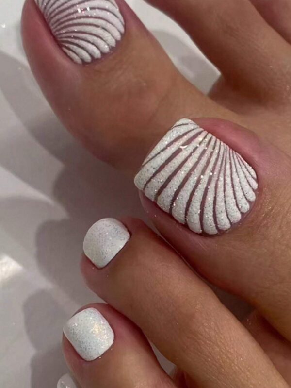 SHEIN Short Square Toe French Shiny White Shell Pattern Stylish Pressure Fit Ladies Toe Nail