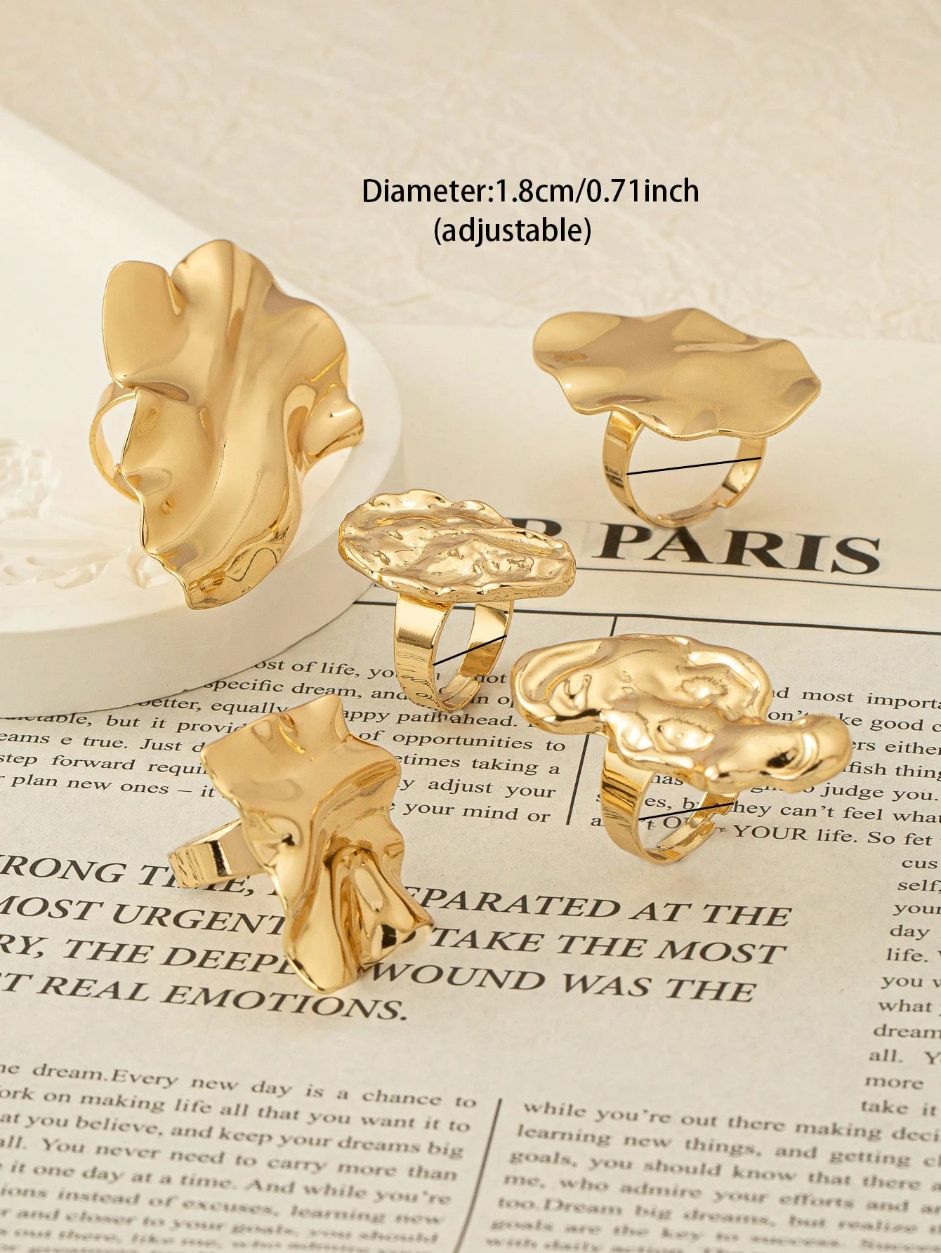 SHEIN 5 Pcs Golden Color Abstract Wrinkled Metal Statement Rings Set
