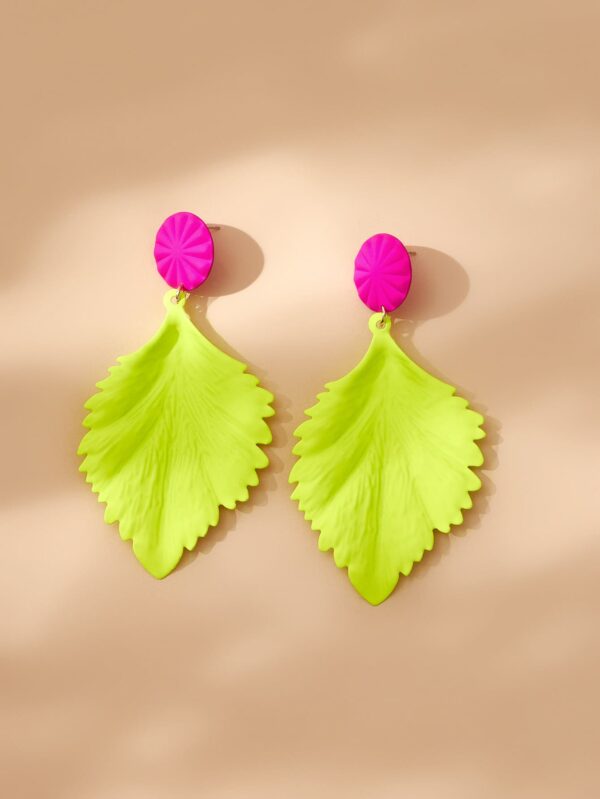 SHEIN VCAY Leaf Drop Earrings