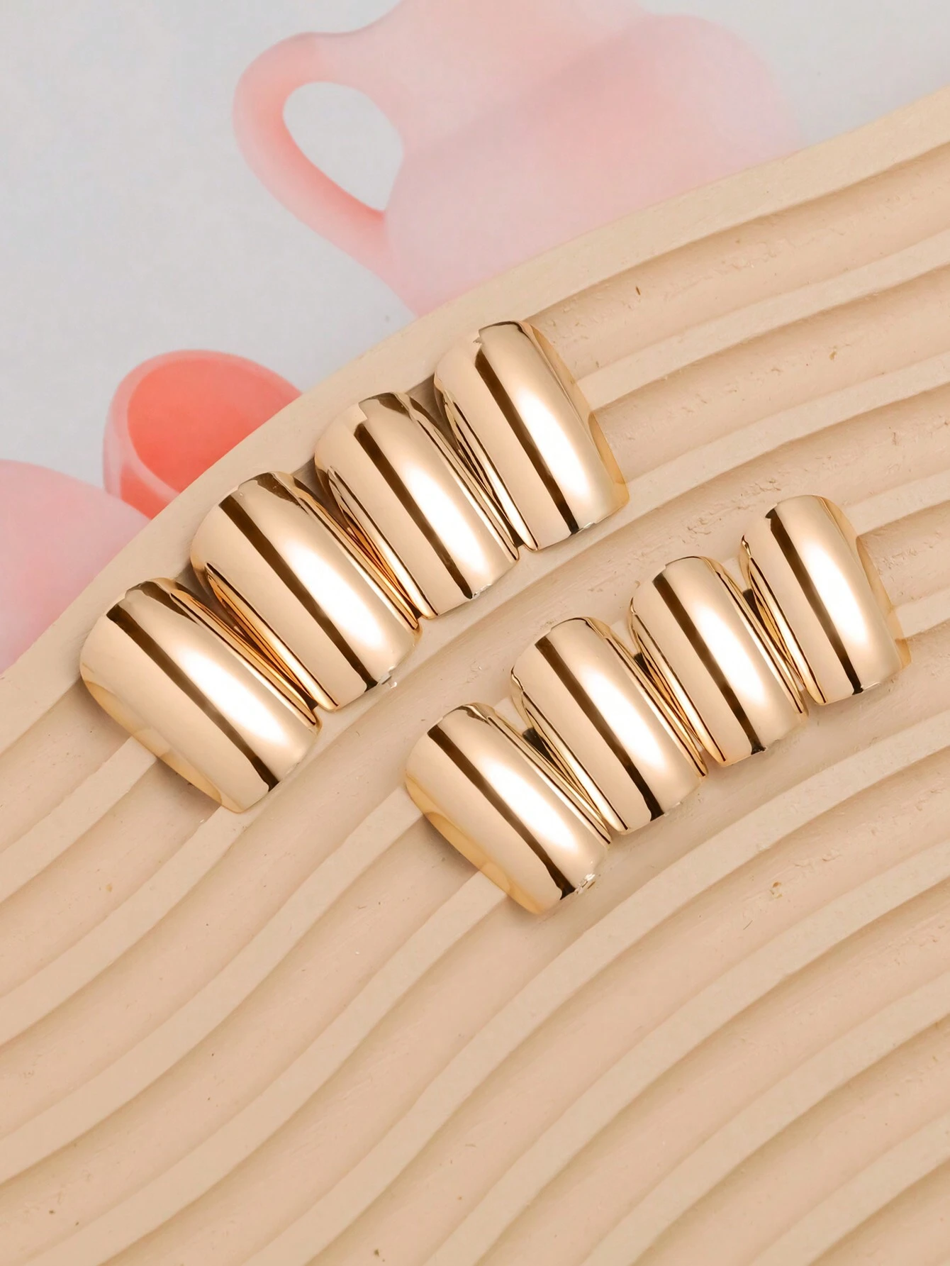 SHEIN VV MEI JIA ER Instantly Upgrade Your Look With 24pcs Long Square Gold