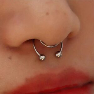 SHEIN Versatile Simple Fake Piercing Nose Septum Ring Elegant Nose