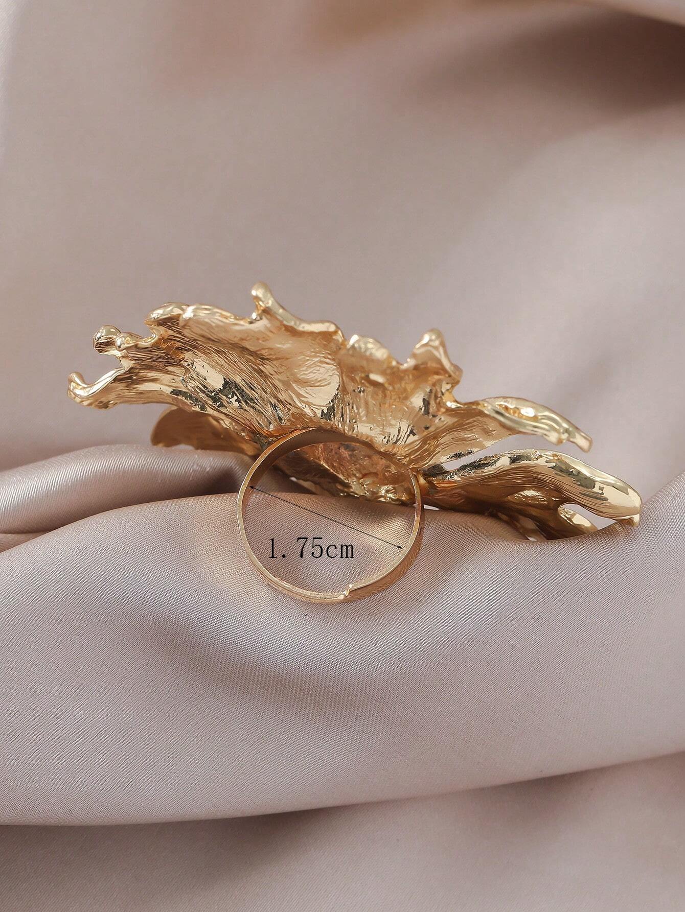 SHEIN Vintage Exaggerated Golden Sunflower Open Adjustable Ring