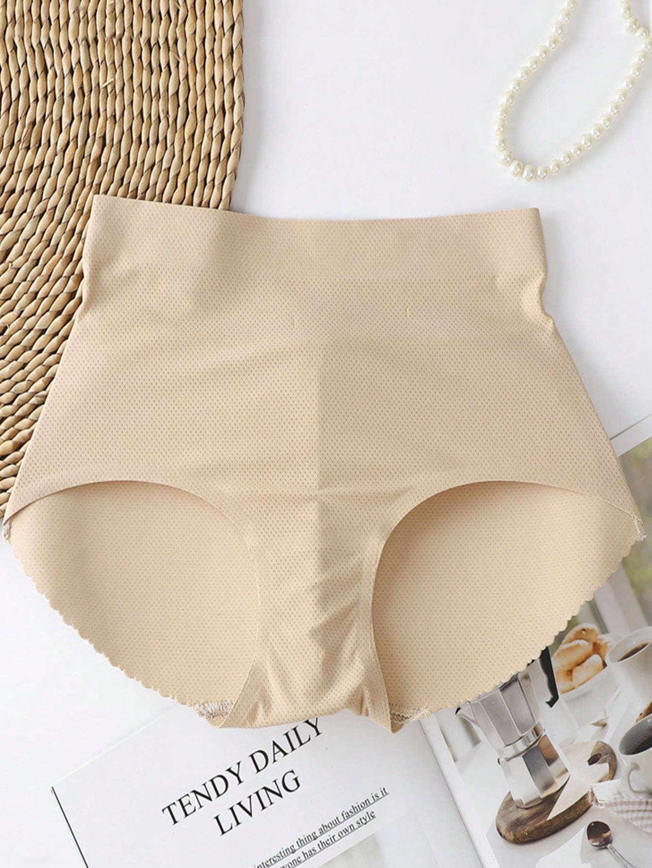 SHEIN Butt Lifting Enhancing Seamless Underwear