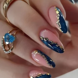 SHEIN short almond nails with white pattern, silver glitter