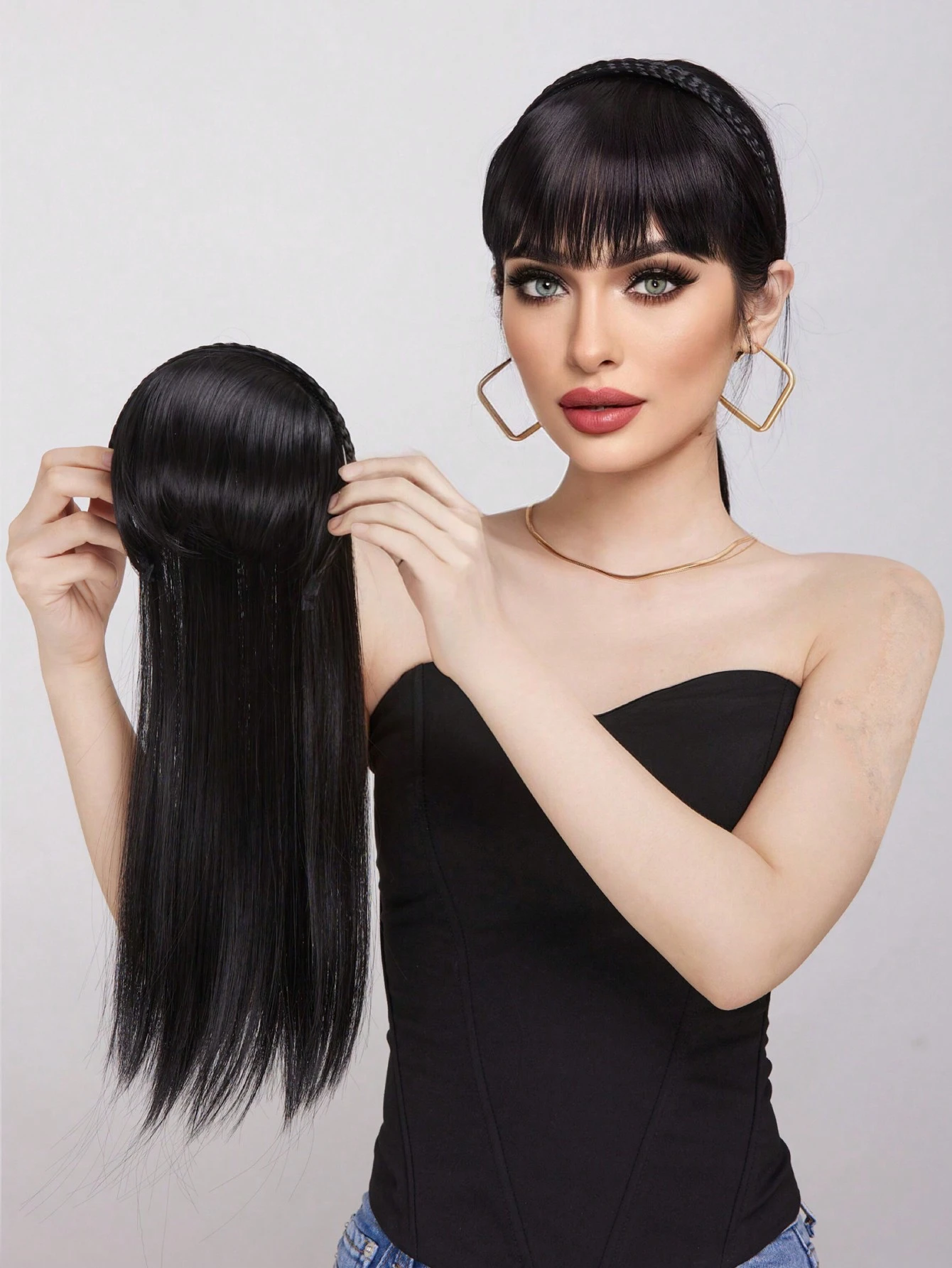 SHEIN A black brown wig and headband