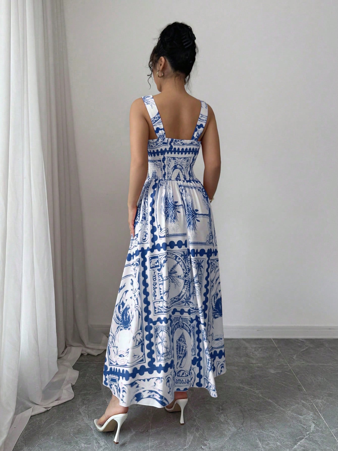 SHEIN Elenzga Women Elegant Floral Print Spaghetti Strap Cinched Waist Maxi Casual Holiday Dress