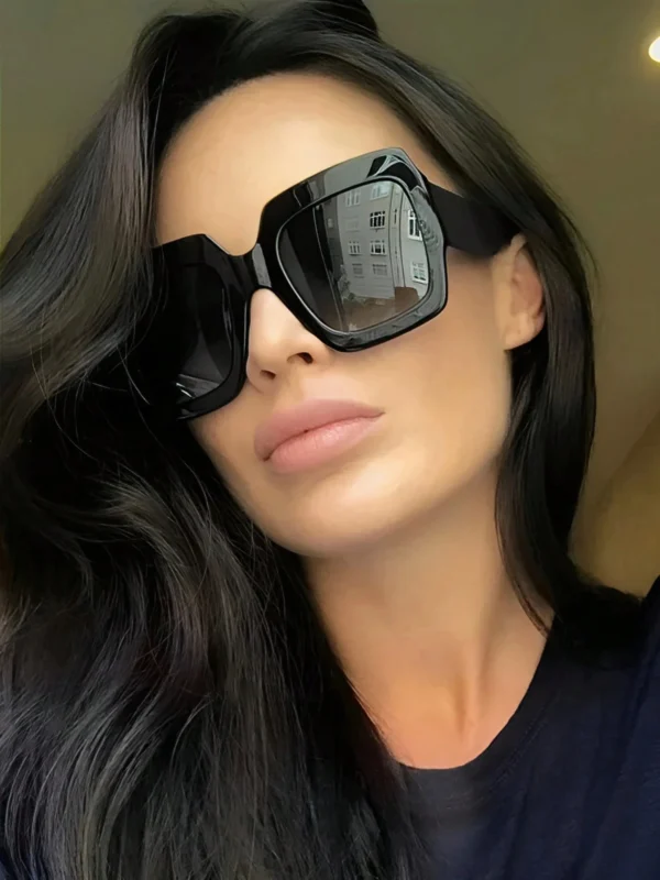 SHEIN Large Frame Fashion Glasses