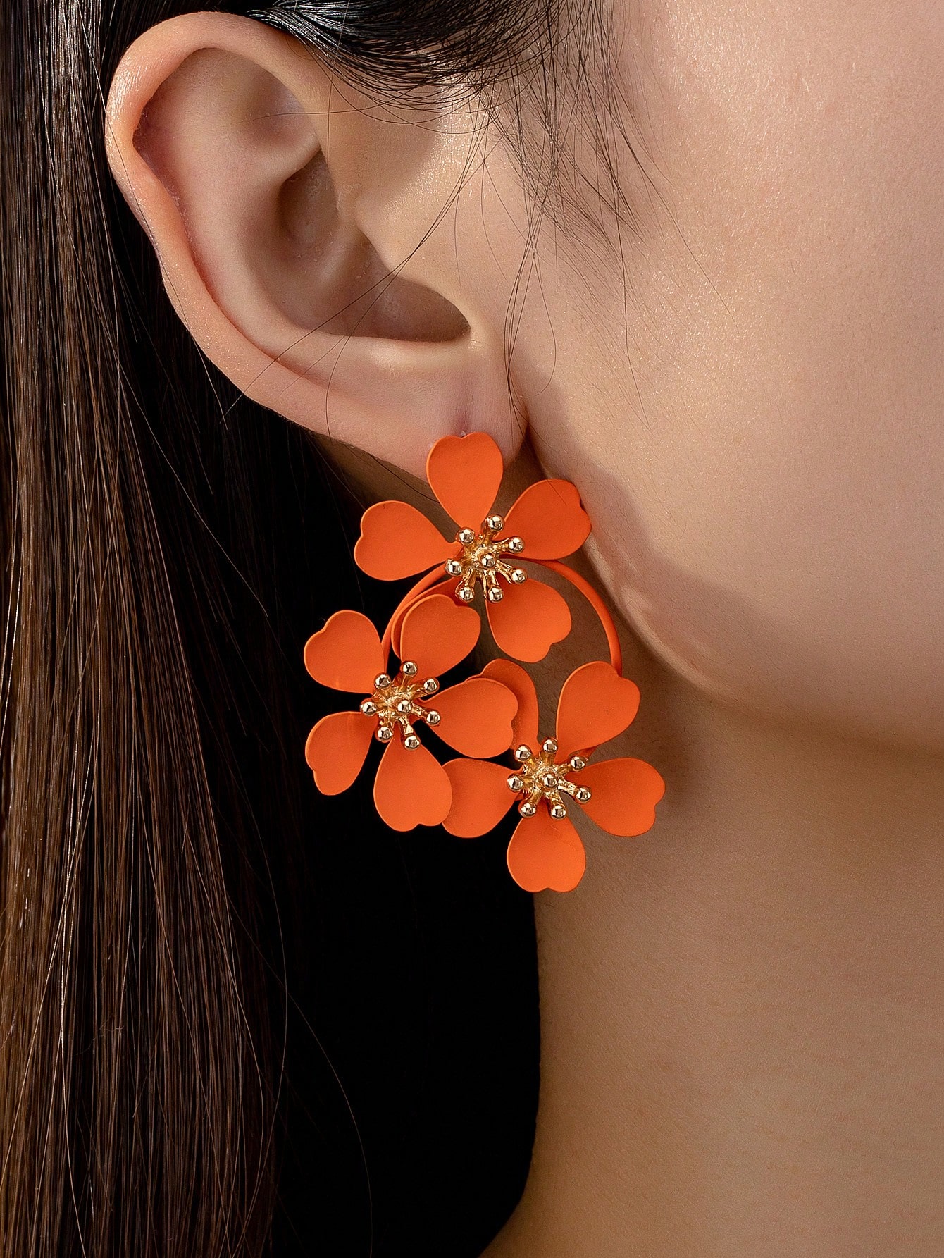 SHEIN Fashionable Flower Earrings