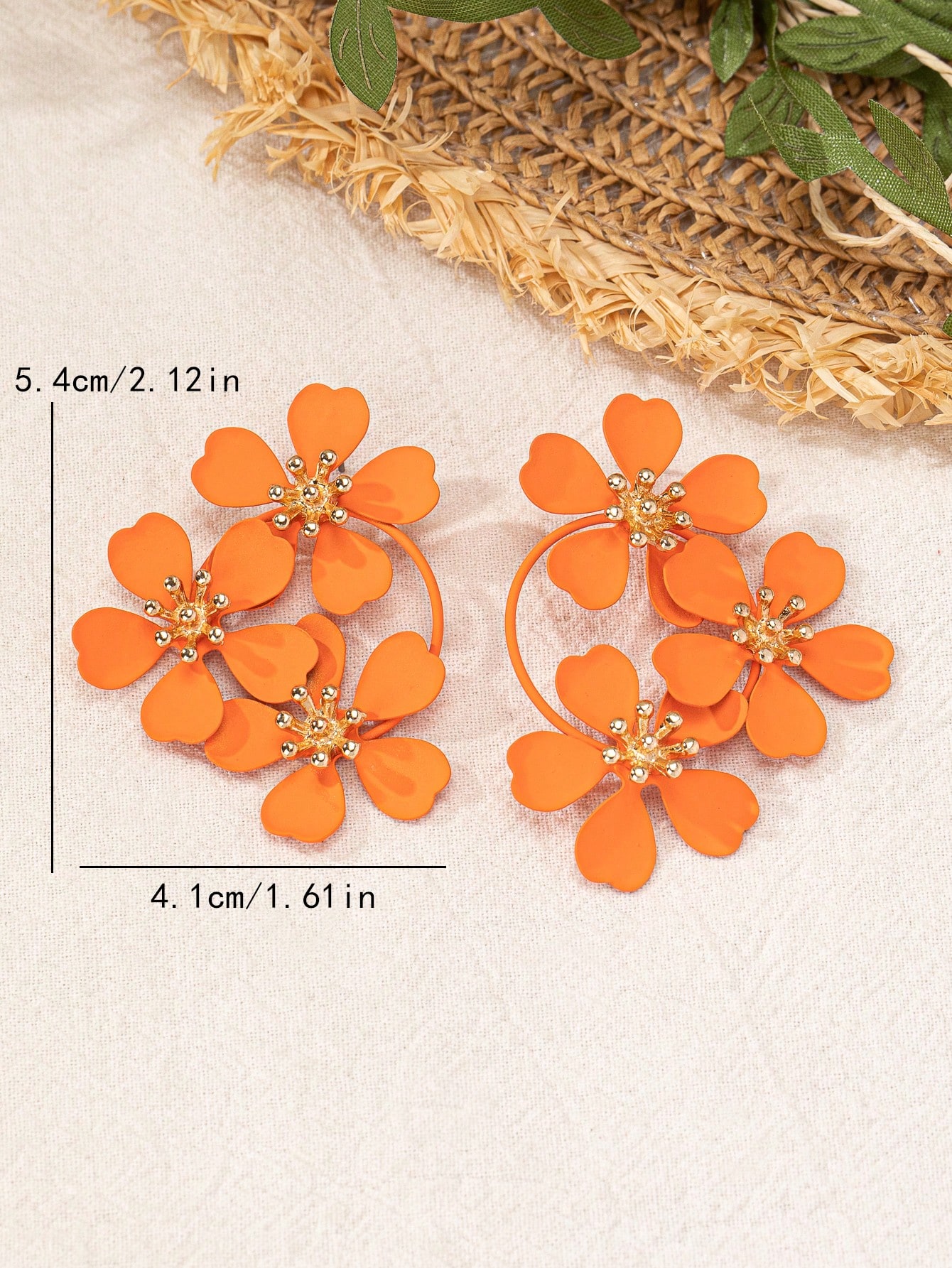 SHEIN Fashionable Flower Earrings