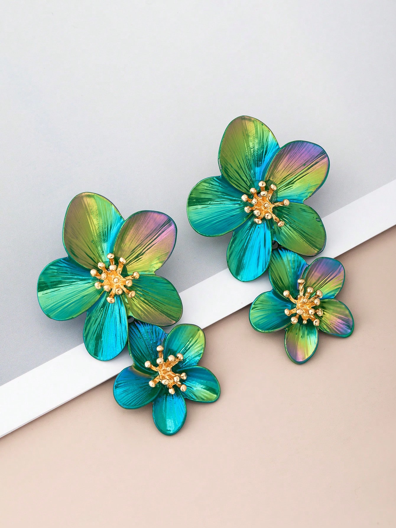 SHEIN Of Creative And Fashionable Multi Colored Flower Earrings