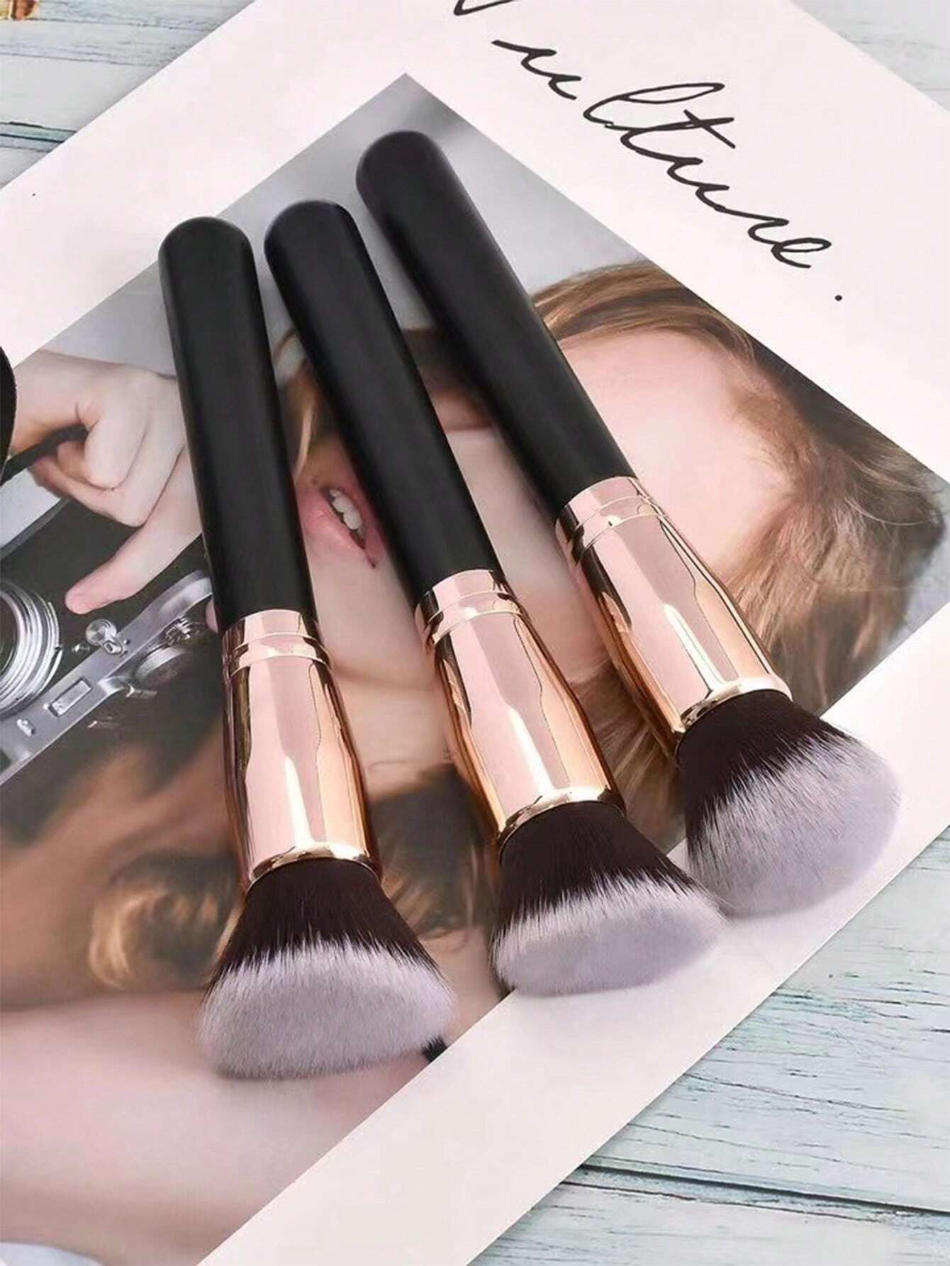 SHEIN 3pcs Makeup Brush Set