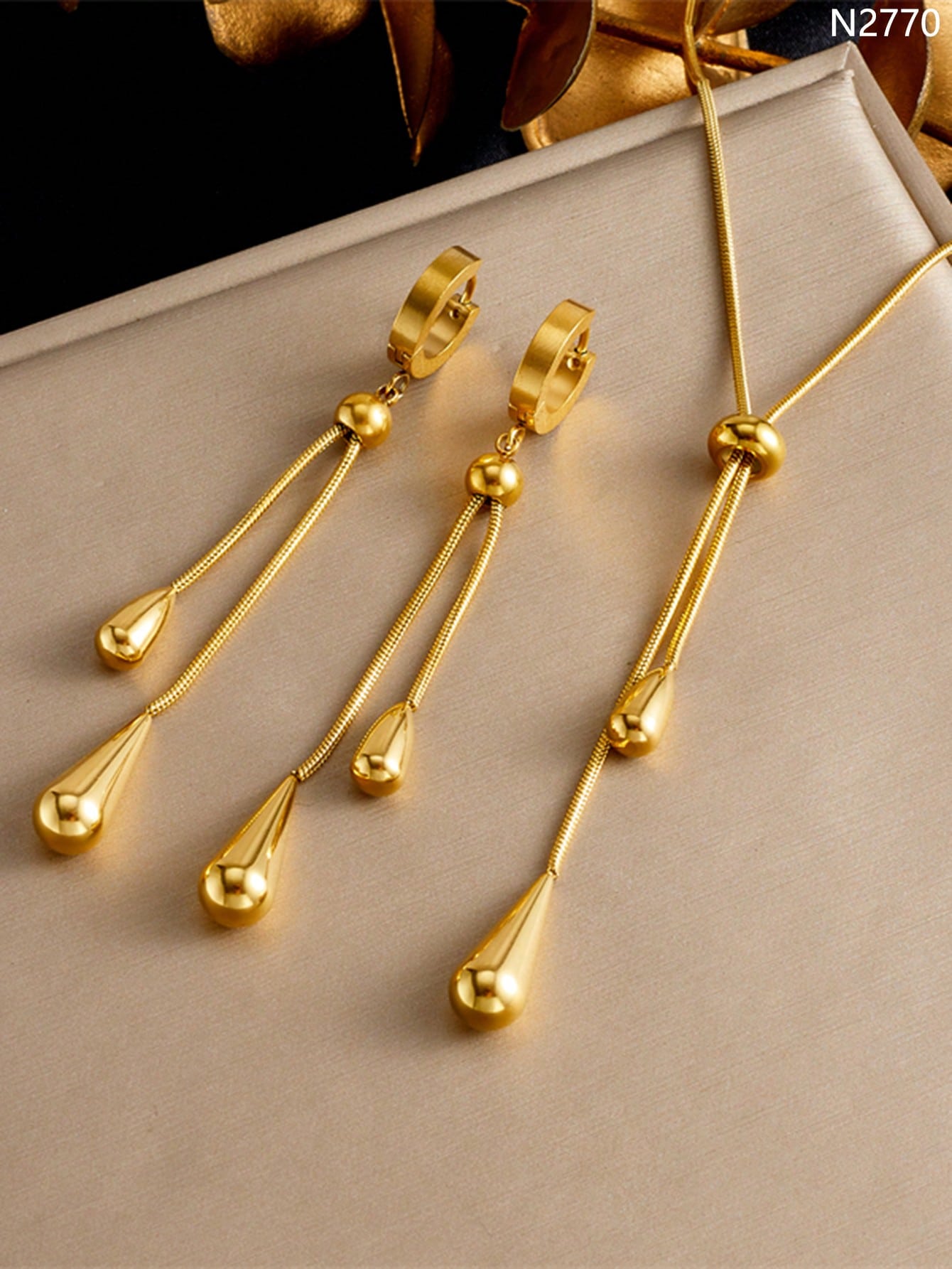 SHEIN 3pcs The New Stylish And Simple Style Adjustable Length Drop Tassel Necklace Earring Set