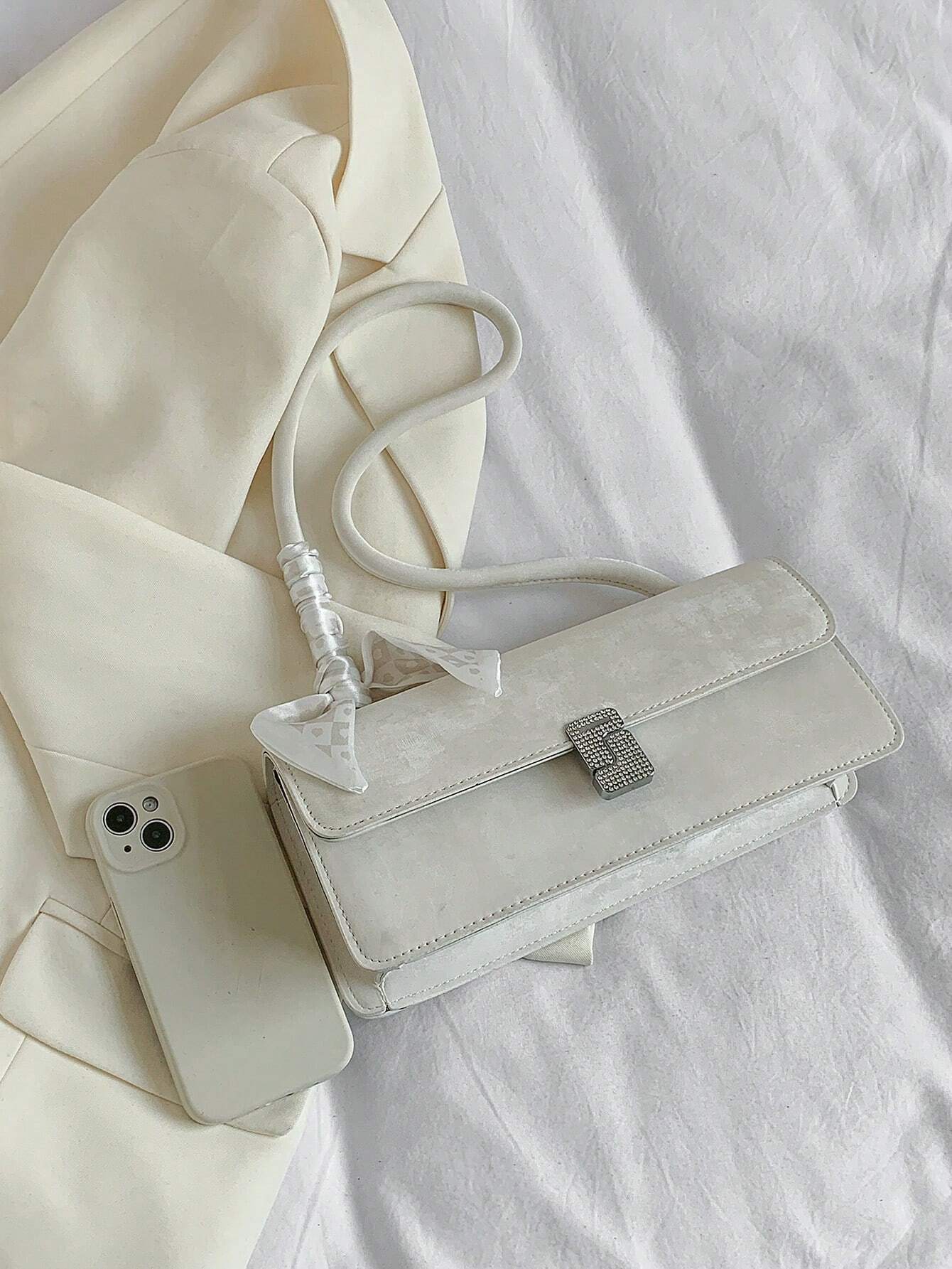 SHEIN A Fashionable Underarm Bag