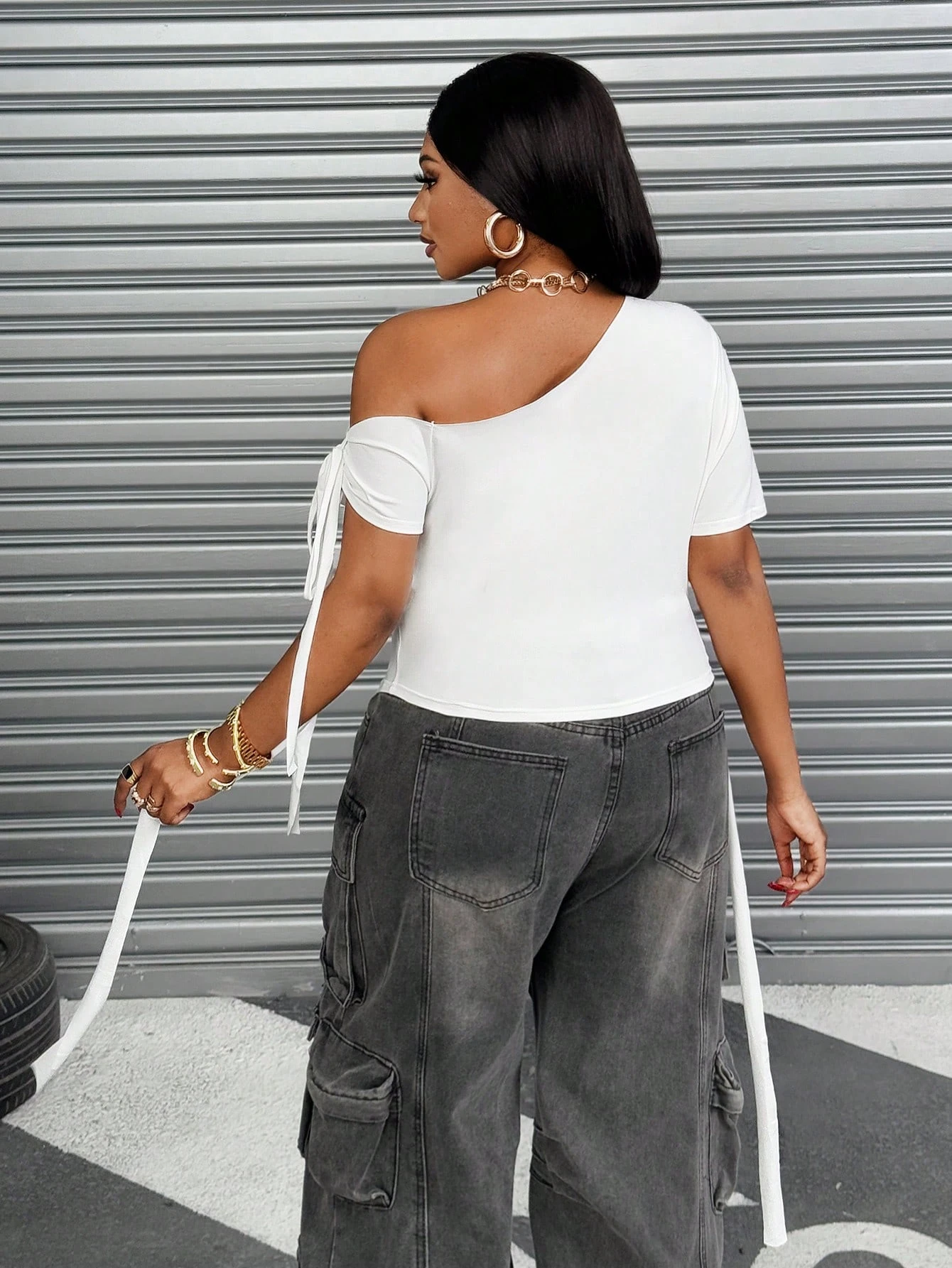 SHEIN Maweii Women Plus Size Casual Asymmetrical Neck Tie-Up Letter Print Fitted T-Shirt