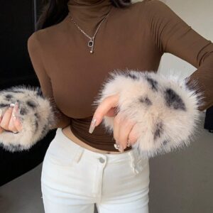 SHEIN DAZY Leopard Print Fluffy Patchwork Slim Fit Turtleneck Long Sleeve T-Shirt