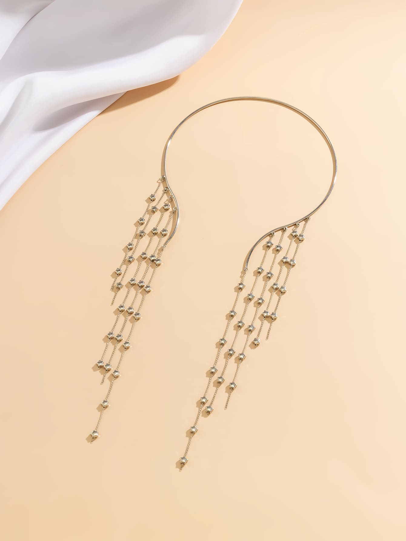 SHEIN Asymmetrical Star Shaped Tassel Charm Necklace